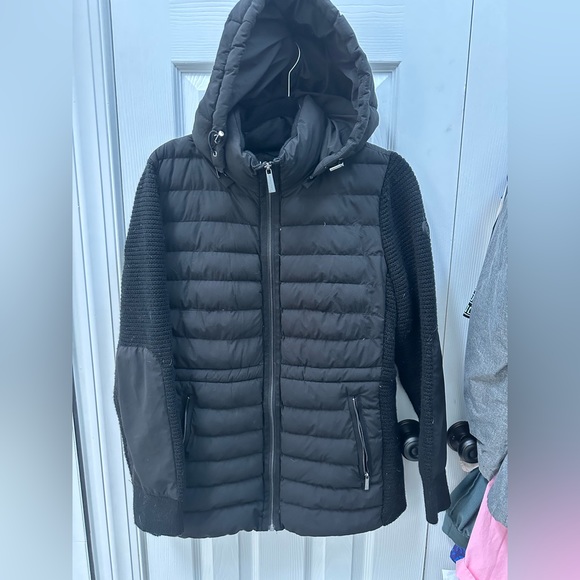 Michael Kors puffer jacket with knit sleeves: large - Picture 1 of 2